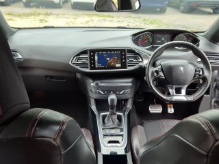/photos/10170/933e2c7d-d883-404d-b023-20ac78eab970_i320x240.jpg