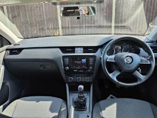 /photos/10170/a0bd1ae3-b9c1-4d65-9f54-f85ffb7bee36_i320x240.jpg